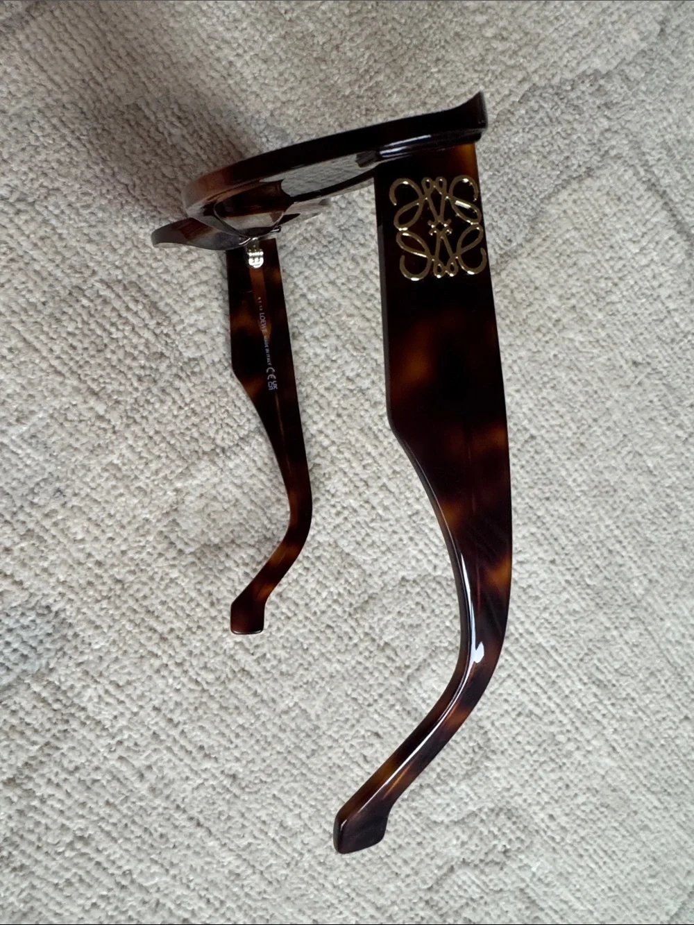 Loewe Cat Eye Sunglasses
